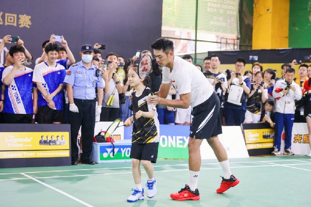 海报若突出 海报若突出